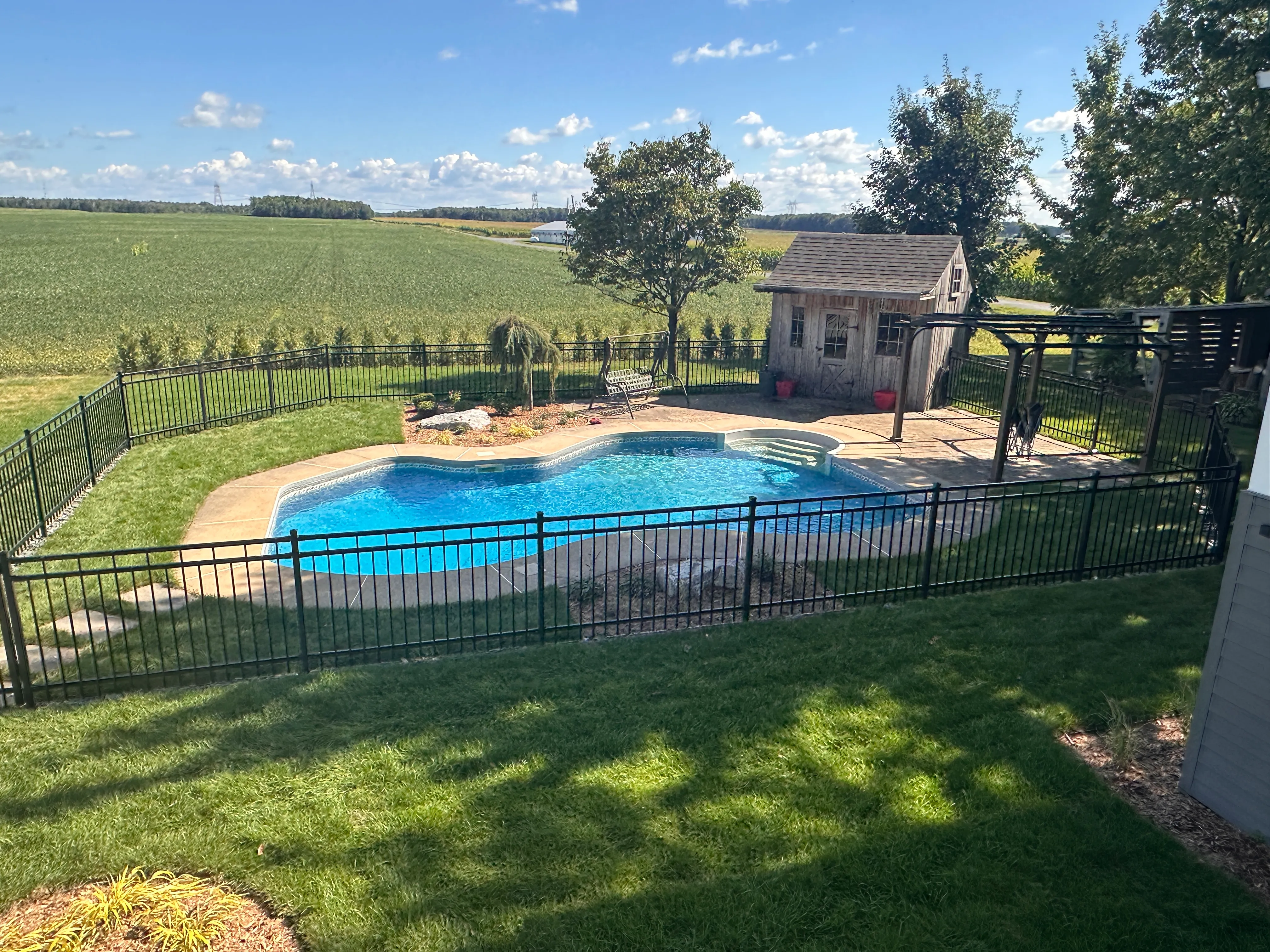 Clôture de piscine en verre à Candiac